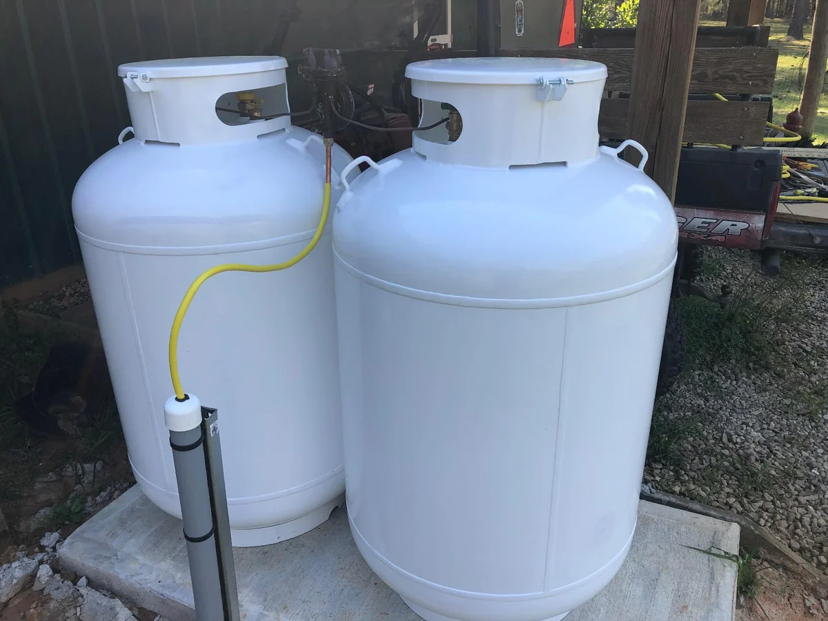 120-Gallon and 124-Gallon Propane Tanks